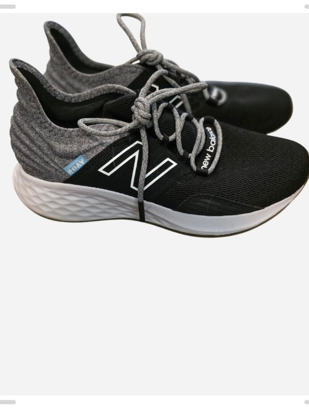 New Balance Black & Gray Athletic Lace-Up Sneakers